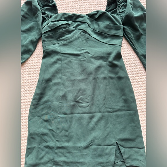 Abercrombie Mini Dress Size S Emerald Green - Picture 2 of 3